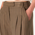PANTALON RAYA MARRON CLARO