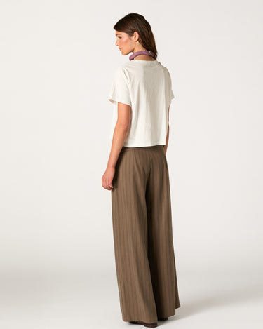 PANTALON RAYA MARRON CLARO
