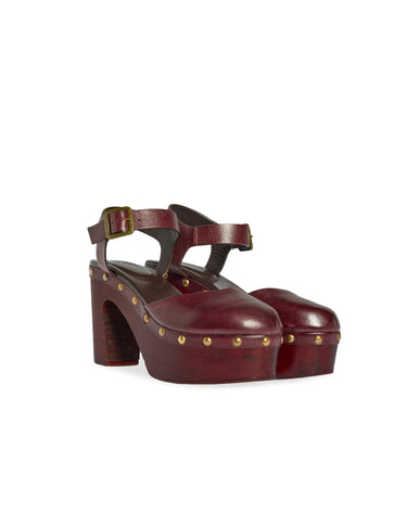 BURGUNDY WEDGE CLOG