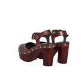 BURGUNDY WEDGE CLOG