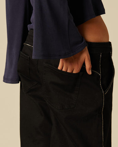 DENIM TIRA BRILLO NEGRO