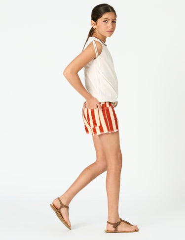 SHORT RED STRIPE
