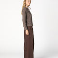PANTALÓN HEBILLAS DENIM CHOCOLATE