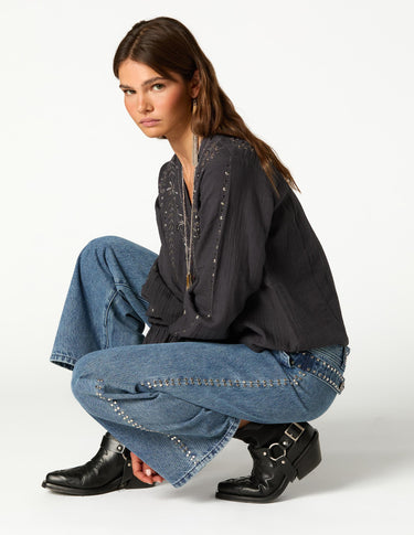 CAMISA ANTRACITA BORDADO BEADS