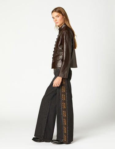 CHAQUETA PIPING MARRON