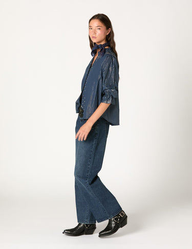 CAMISA ESCOTE PICO TACHAS MIDNIGHT