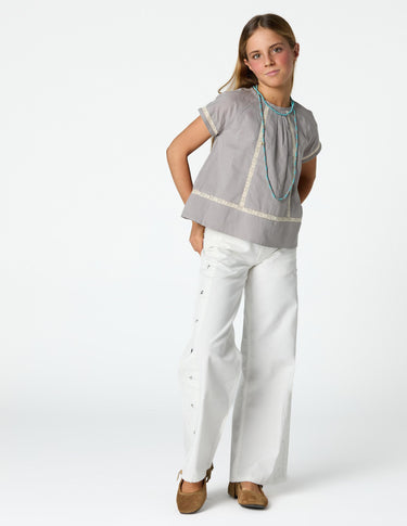 GRAY LACE SHORT SLEEVE SHIRT