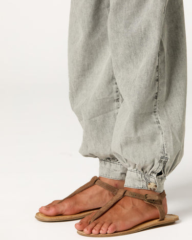 LIGHT GRAY BAGGY TROUSERS