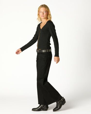 PANTALÓN BOLSILLOS COSTURAS BLACK