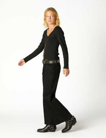 PANTALÓN BOLSILLOS COSTURAS BLACK