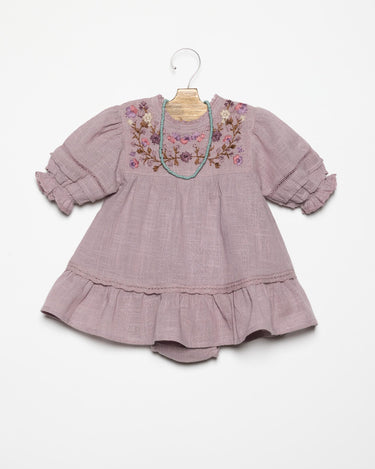 VESTIDO BORDADO FLOR SMOKE