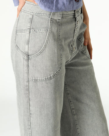 PANTALÓN DENIM TIRO ALTO GRIS CLARO