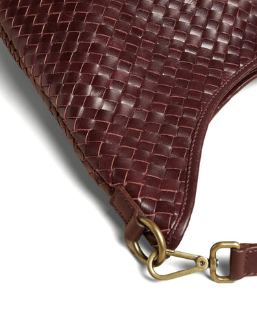 BOLSO TRENZADO MARRÓN