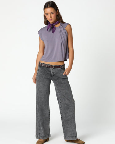 OVERCAST PLEATS T-SHIRT