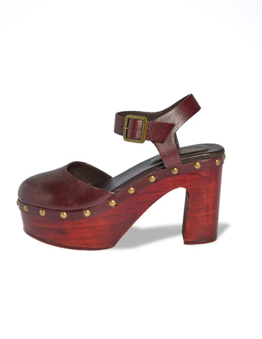 BURGUNDY WEDGE CLOG