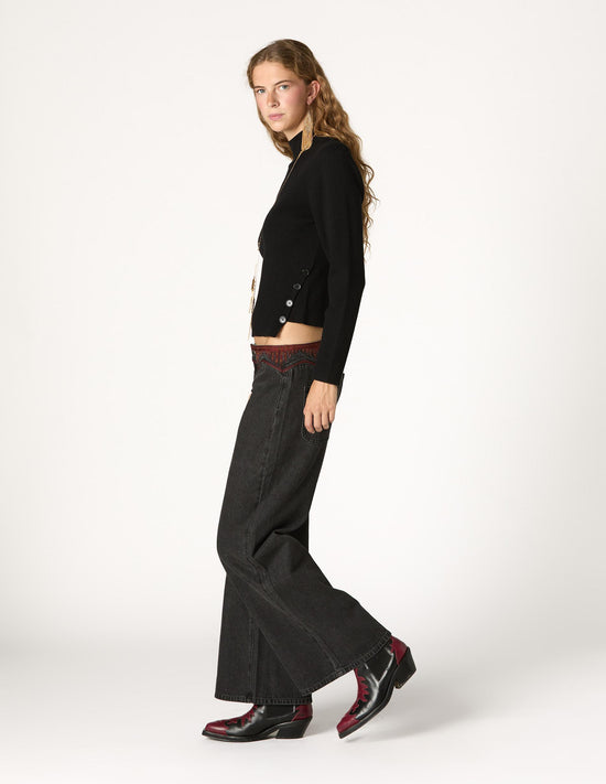 BLACK BUTTON RIBBED SWEATER