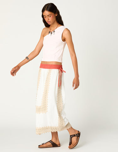 FALDA BRODERIE
