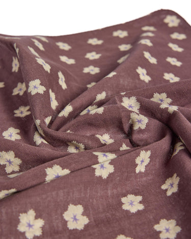 LEAF PRINT CHOCOLATE SCARF