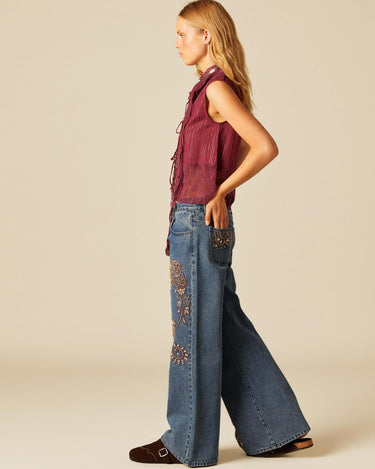 PANTALÓN AZUL BORDADOS