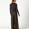 PANTALON PLIEGUE CUADRO MARRON