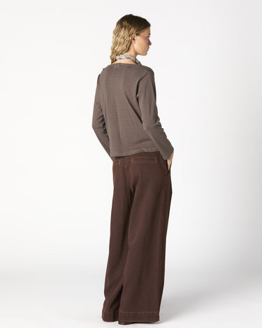 PANTALÓN HEBILLAS DENIM CHOCOLATE