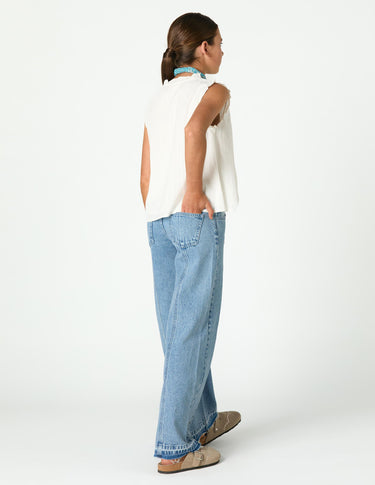 CRISS-CROSS DOBBY SLEEVELESS SHIRT