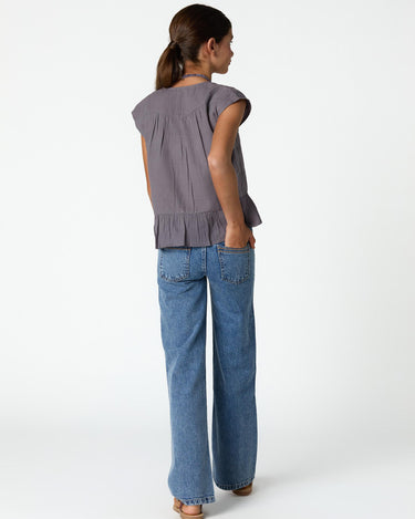 BLUE TROUSERS WITH POCKET DETAIL