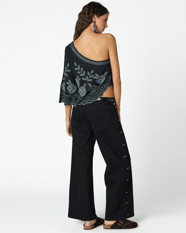 BLACK DENIM SIDE BUTTON FLOWER