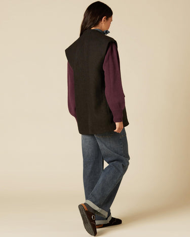 OVERSIZED GREY VEST
