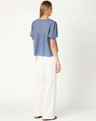EMBROIDERED STRAP SHIRT ANILINE BLUE