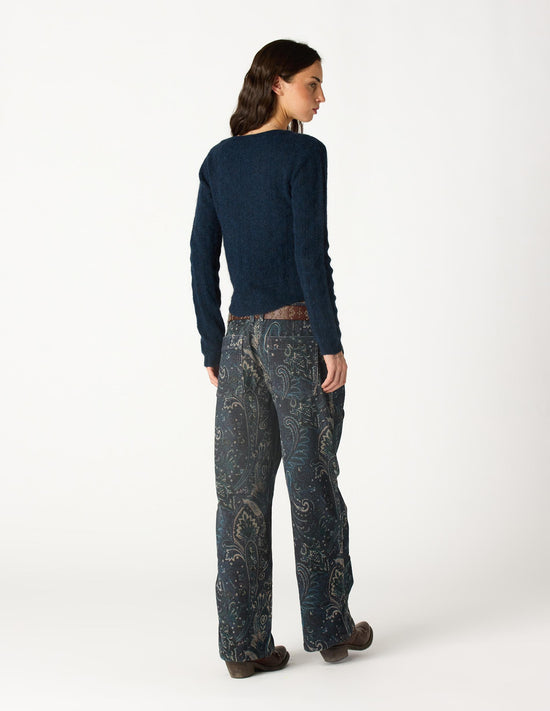 ROUND NECK MIDNIGHT TOP