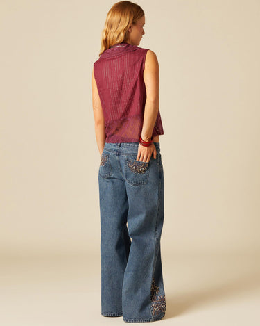 PANTALÓN AZUL BORDADOS