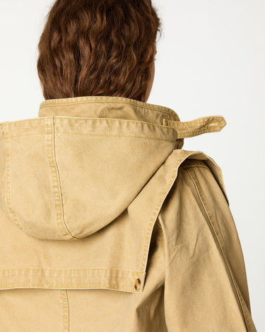 TRENCH BOLSILLOS SAND