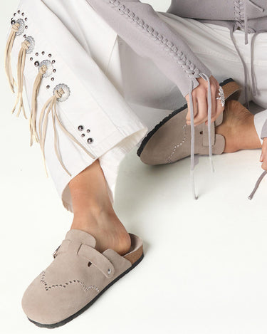 STUDDED SUEDE CLOG