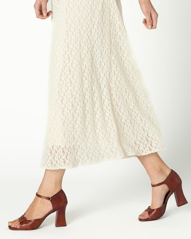 BROWN LEATHER HEEL WITH FLOWER