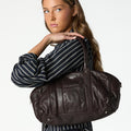 BOLSO BOWLING MARRÓN