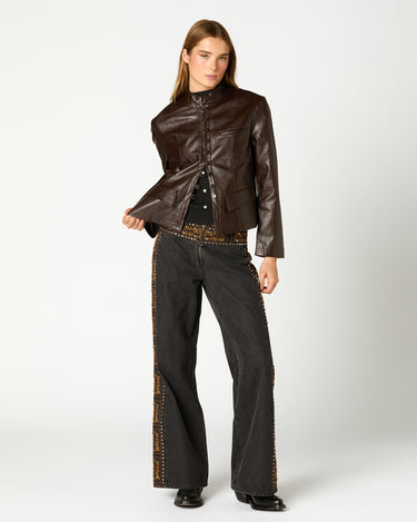 CHAQUETA PIPING MARRON
